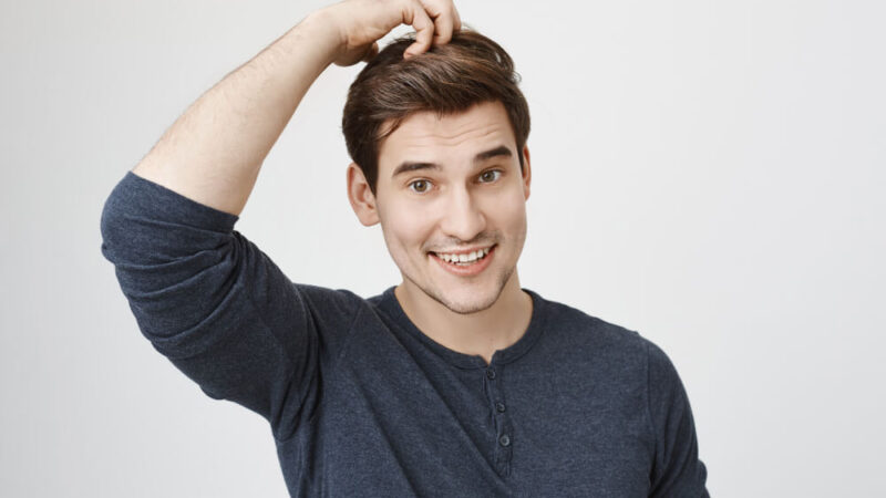 Dlaczego warto wykonać przeszczep włosów w Turcji