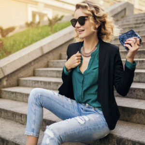 Mini portfel damski – dlaczego cieszy się popularnością